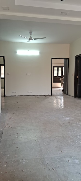 4 BHK Apartment For Rent in Sarita Vihar Delhi  8173542