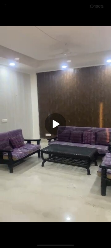 Living Room in 3 BHK Builder Floor at ARV Park, Sector 63 – for Rent