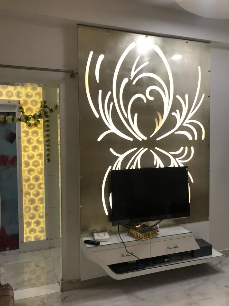 Room, kirti nagar 4 Bedroom 3000 Sq.Ft. Builder Floor In Kirti Nagar Delhi 8173578