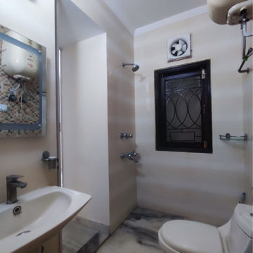 Bathroom in 3 BHK Builder Floor at Malviya Nagar – for Rent