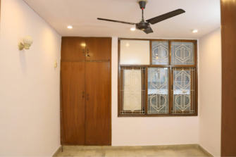 2 BHK Builder Floor For Rent in Chittaranjan Park Delhi  8173616