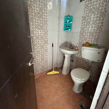 Bathroom in 2 BHK Builder Floor at Kotla Mubarakpur – for Rent