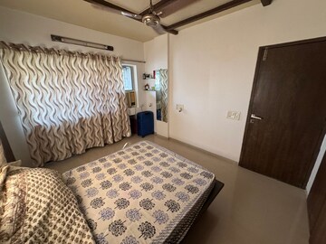 Bedroom in 3 BHK Apartment at Sagar Shrot, Andheri West – for Rent