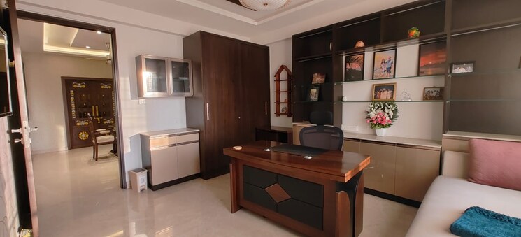 Room, tpl-228 4 Bedroom 5000 Sq.Ft. Apartment In Sadashiva Nagar Bangalore 8173622