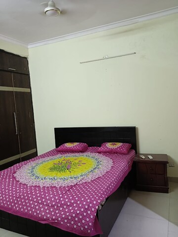 Bedroom in 2 BHK Builder Floor at Uday Arden 45, Sector 45 – for Rent