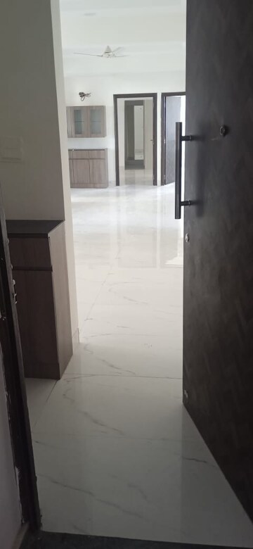 Bathroom in 2 BHK Apartment at Unitech Uniworld Gardens 2, Sector 47 – for Rent