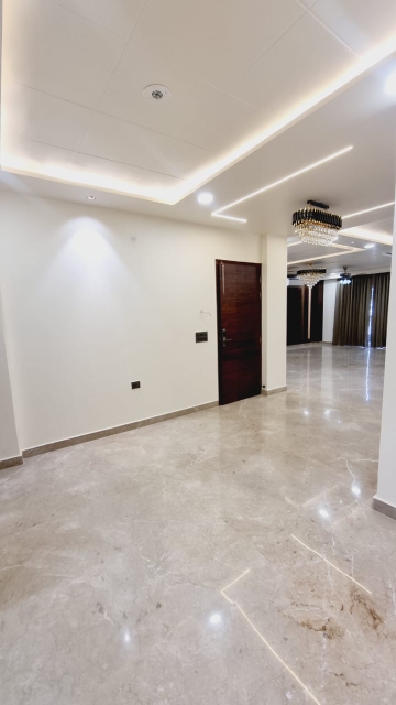 3.5 BHK + Servant Room Apartment For Sale in Puri Diplomatic Residences