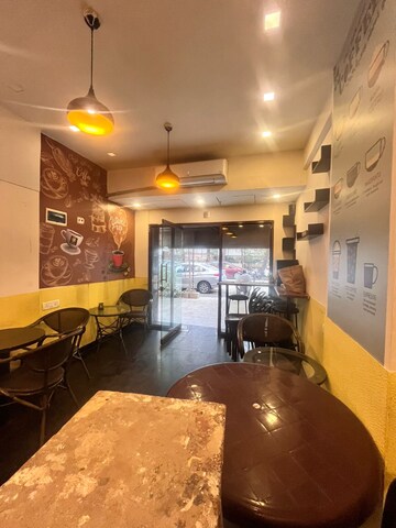Common Area in  Shop at Andheri West – for Rent