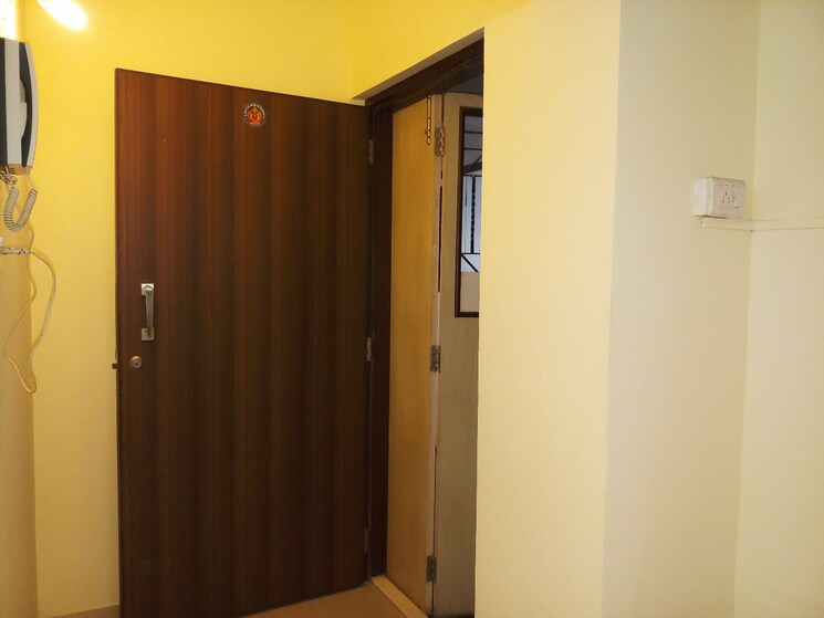 Room, andheri west 3 Bedroom 1200 Sq.Ft. Apartment In Andheri West Mumbai 8173791