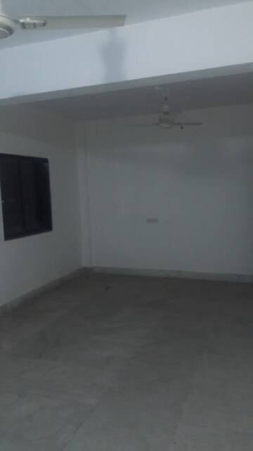 Bathroom in 1.5 BHK Apartment at Mantri Park, Goregaon East – for Rent