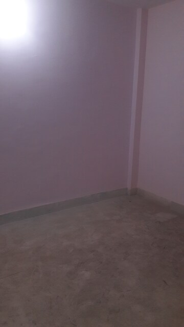 Furnished Amenities in 1.5 BHK Apartment at Mantri Park, Goregaon East – for Rent
