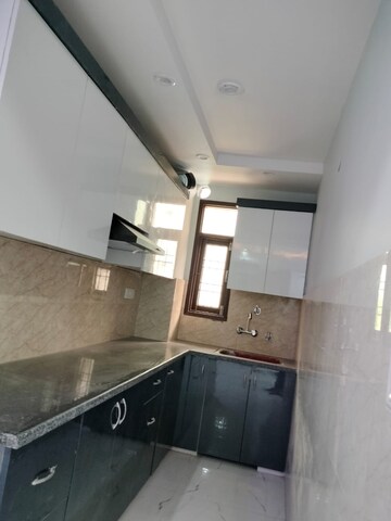 Kitchen in 2 BHK Builder Floor at Uttam Nagar – for Rent