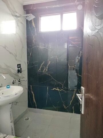 Bathroom in 2 BHK Builder Floor at Uttam Nagar – for Rent