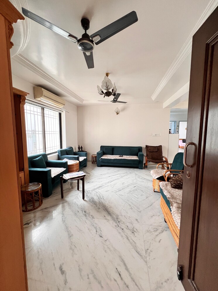 Living Room, pratapgunj 3 Bedroom 1560 Sq.Ft. Apartment In Pratapgunj Vadodara 8173852