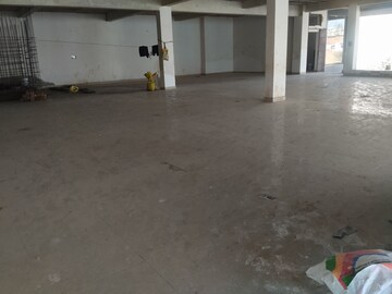 Parking in  Office Space at Arjunganj – for Rent