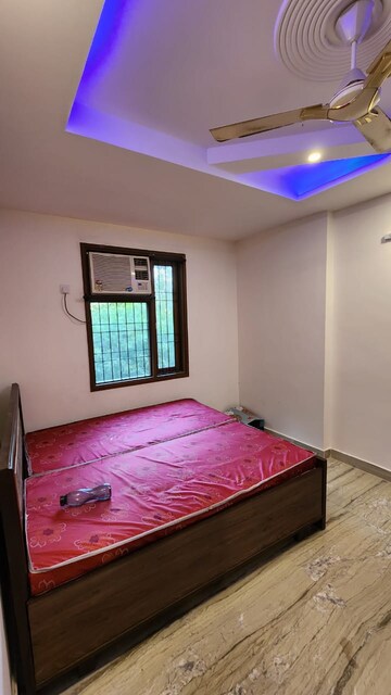 Bedroom in 3 BHK Builder Floor at Safdarjung Enclave – for Rent