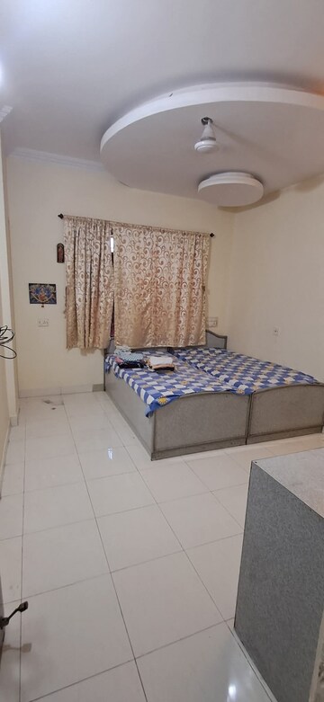 Room in  Pg at Dindoshi – for Rent