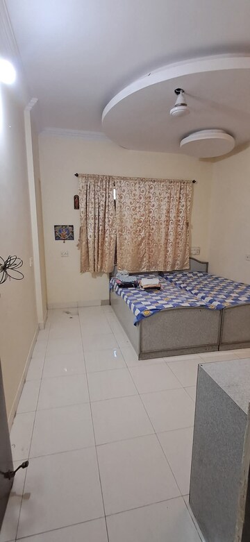 Room in  Pg at Dindoshi – for Rent