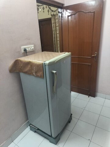 Furnished Amenities in 2 BHK Apartment at Vaishali Nagar – for Rent