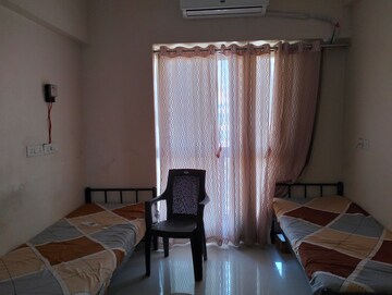 Room in  Pg at Goregaon East – for Rent