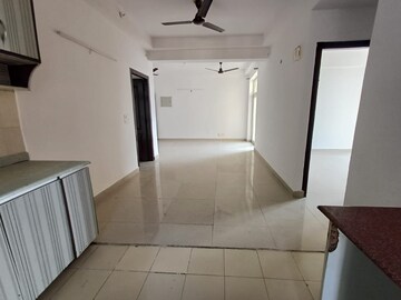 Bathroom in 3 BHK Apartment at ABA Ivy County, Sector 75 – for Sale