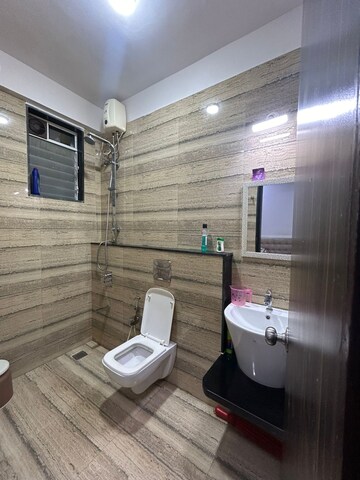 Master Bedroom in 2 BHK Apartment at Gala Pride Palms, Kolshet Road – for Rent