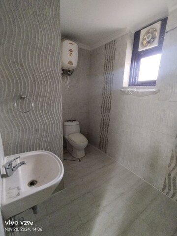 Bathroom in 2 BHK Builder Floor at Sector 55 – for Rent