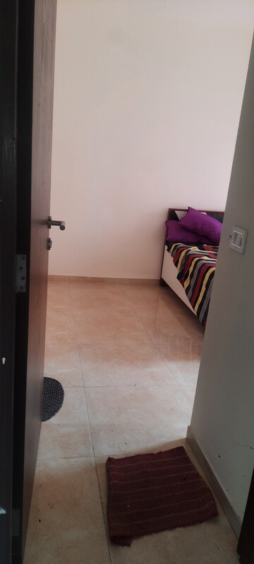 Furnished Amenities in 2 BHK Apartment at Sunteck Maxxworld 4, Naigaon East – for Rent