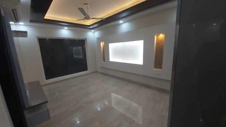 Room, ashok vihar 3 Bedroom 1250 Sq.Ft. Builder Floor In Ashok Vihar Delhi 8173956