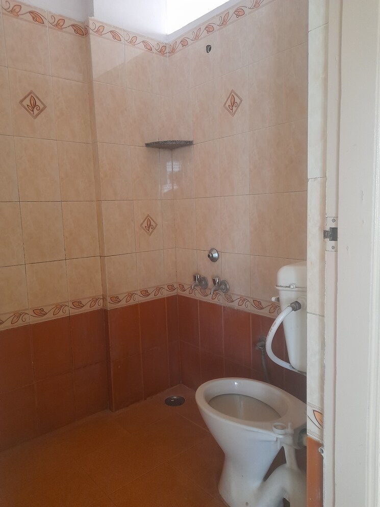 Bathroom, jayaraja-nivas 2 Bedroom 600 Sq.Ft. Independent House In Jayanagar Bangalore 8173967