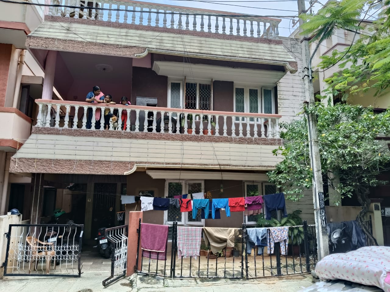 4 BHK + Pooja Room Independent House For Sale in Resale 