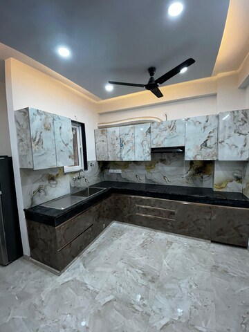 Kitchen in 2 BHK Builder Floor at Sector 57 – for Rent