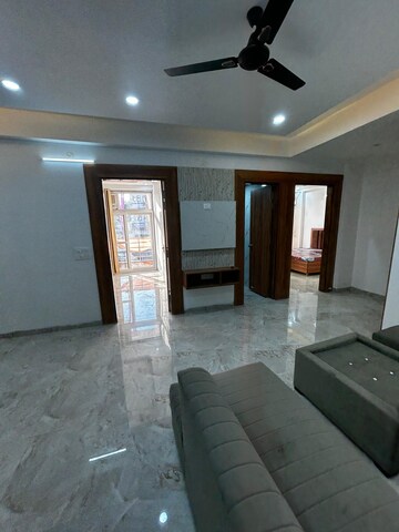 Living Room in 2 BHK Builder Floor at Sector 57 – for Rent