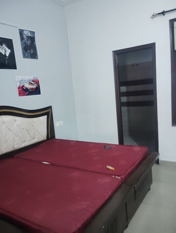 Bedroom in 2 BHK Builder Floor at Sector 115 – for Rent