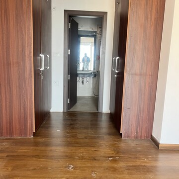 Room in 3 BHK Apartment at ATS Le Grandiose, Sector 150 – for Rent