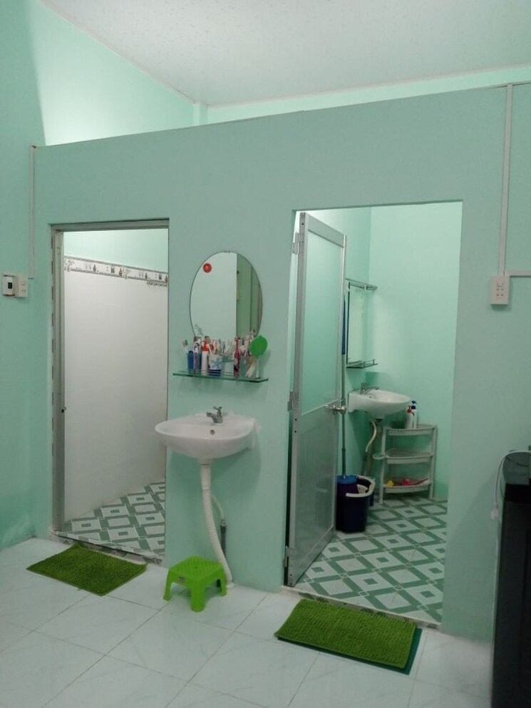 Bathroom, rohini sector 7 3 Bedroom 800 Sq.Ft. Builder Floor In Rohini Sector 7 Delhi 8174148