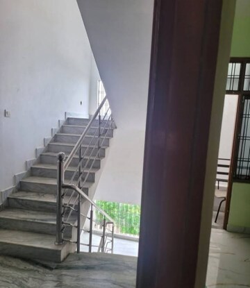 Staircase in 2 BHK Villa at Aliganj – for Rent