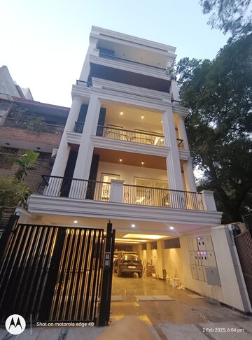 3 BHK Builder Floor – Exterior View View at Shivalik Colony - for Sale