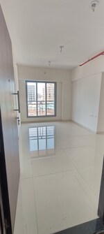 1 BHK 464 Sq.Ft. Apartment in Tilak Nagar Building