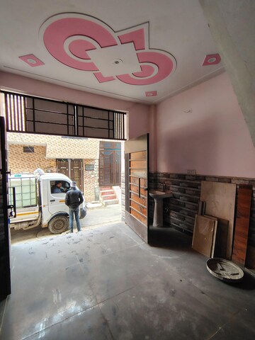 Parking in 2 BHK Independent House at Sector 52 – for Sale