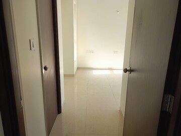 Bedroom in 2 BHK Apartment at Kalpataru Paramount, Kapur Bawdi – for Rent