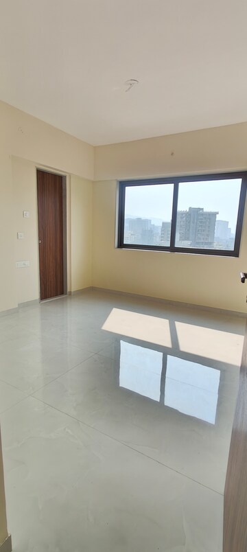 Room in 3 BHK Apartment at Bholenath Gokul, Chembur – for Sale