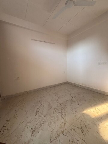 Room in 1 BHK Builder Floor at Freedom Fighters Enclave – for Rent