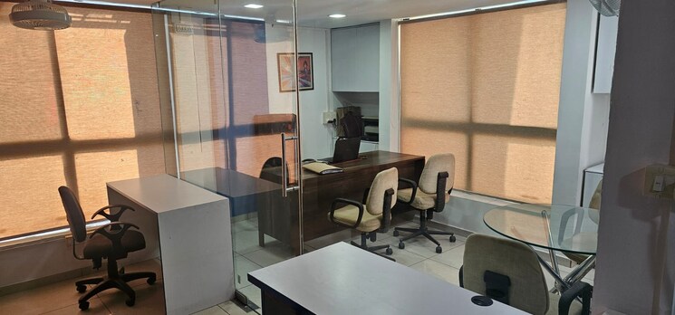 Team Area, ashram road Commercial Office Space 800 Sq.Ft. In Ashram Road Ahmedabad 8174399