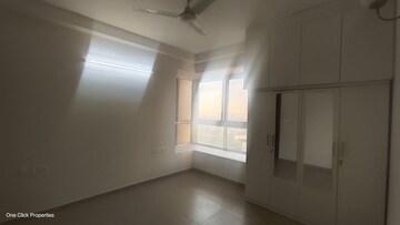 Room in 2 BHK Apartment at Bhartiya Nikoo Homes, Thanisandra Main Road – for Rent