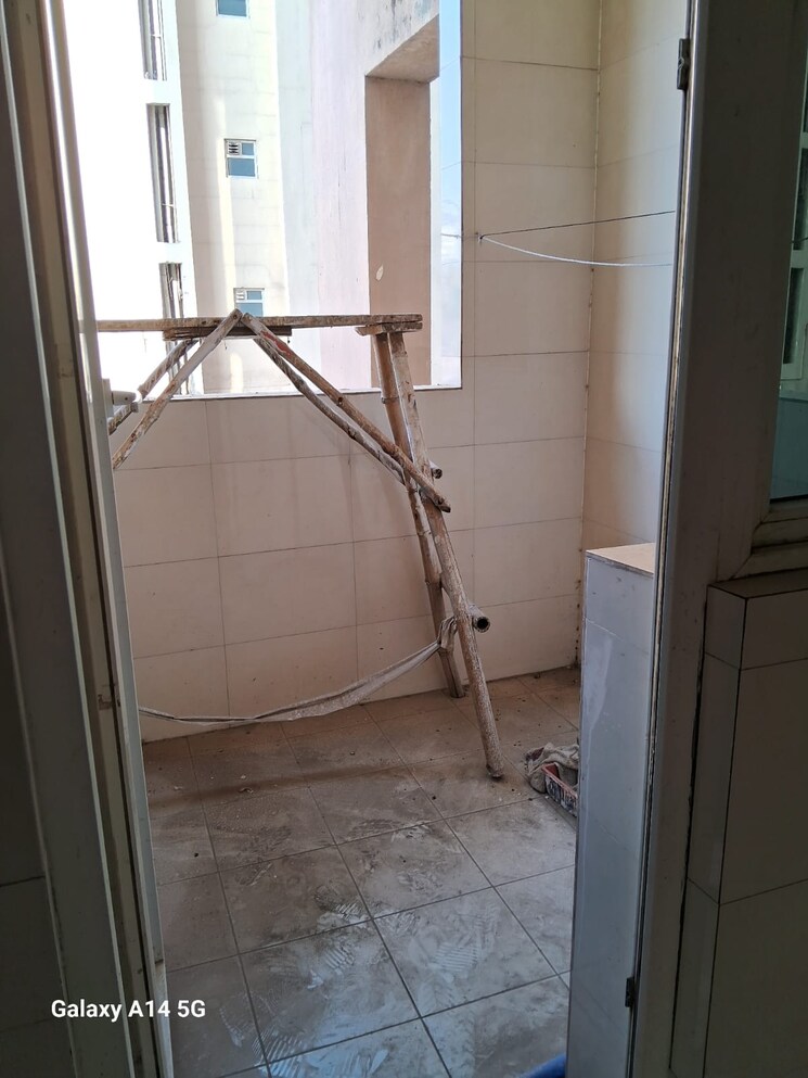 Bathroom, motiaz-royal-citi 3 Bedroom 1910 Sq.Ft. Apartment In Ambala Highway Zirakpur 8174446