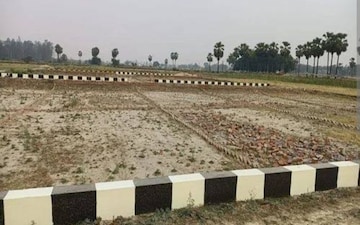 Plot For Sale in Sikandrabad