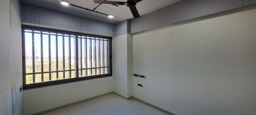 Room in  Office Space at Sindhubhavan – for Rent