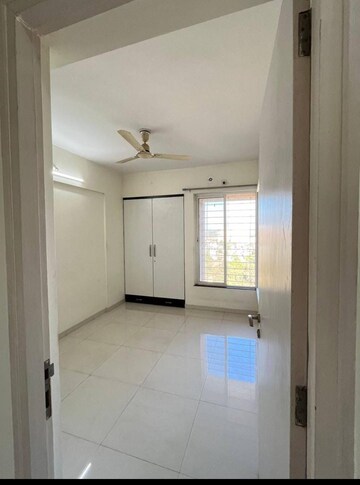 Room in 2 BHK Apartment at Ashar Axis, Majiwada – for Sale