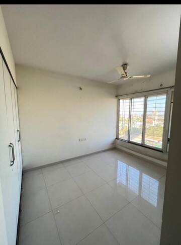 Room in 2 BHK Apartment at Ashar Axis, Majiwada – for Sale